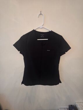 Jaanuu Black Short-Sleeve V-Neck Scrub Top With Joggers Pant Set